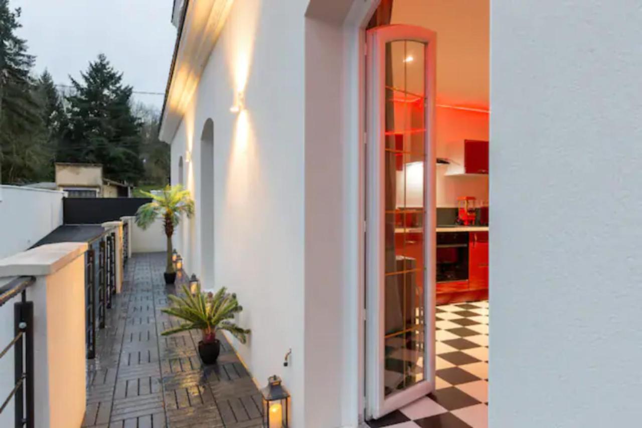Suite Marilyn Monroe - 7P avec Jacuzzi Privé Montry Extérieur photo