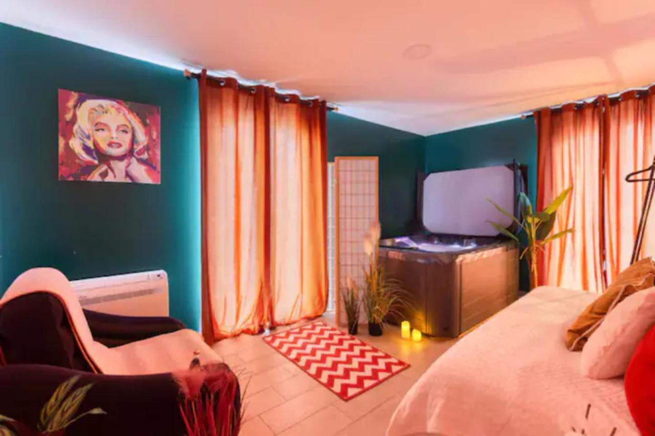 Suite Marilyn Monroe - 7P avec Jacuzzi Privé Montry Extérieur photo