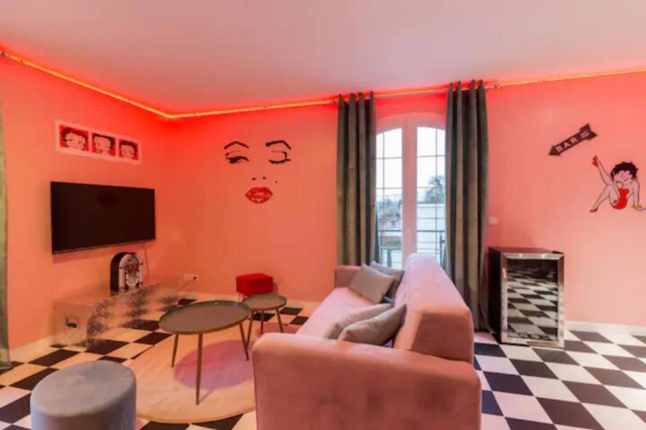 Suite Marilyn Monroe - 7P avec Jacuzzi Privé Montry Extérieur photo