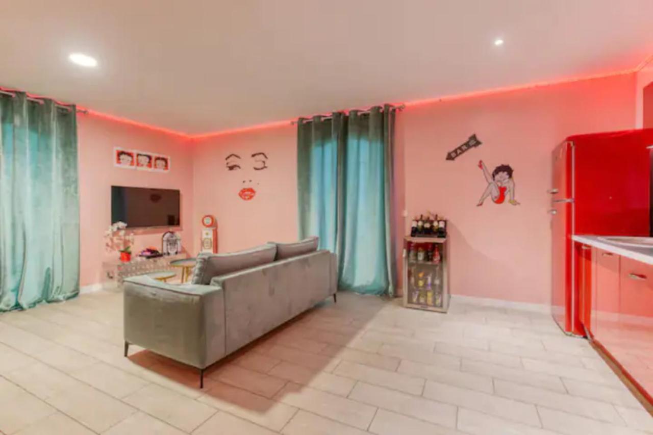 Suite Marilyn Monroe - 7P avec Jacuzzi Privé Montry Extérieur photo