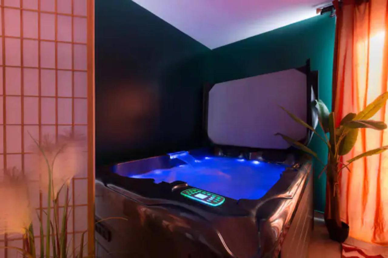 Suite Marilyn Monroe - 7P avec Jacuzzi Privé Montry Extérieur photo