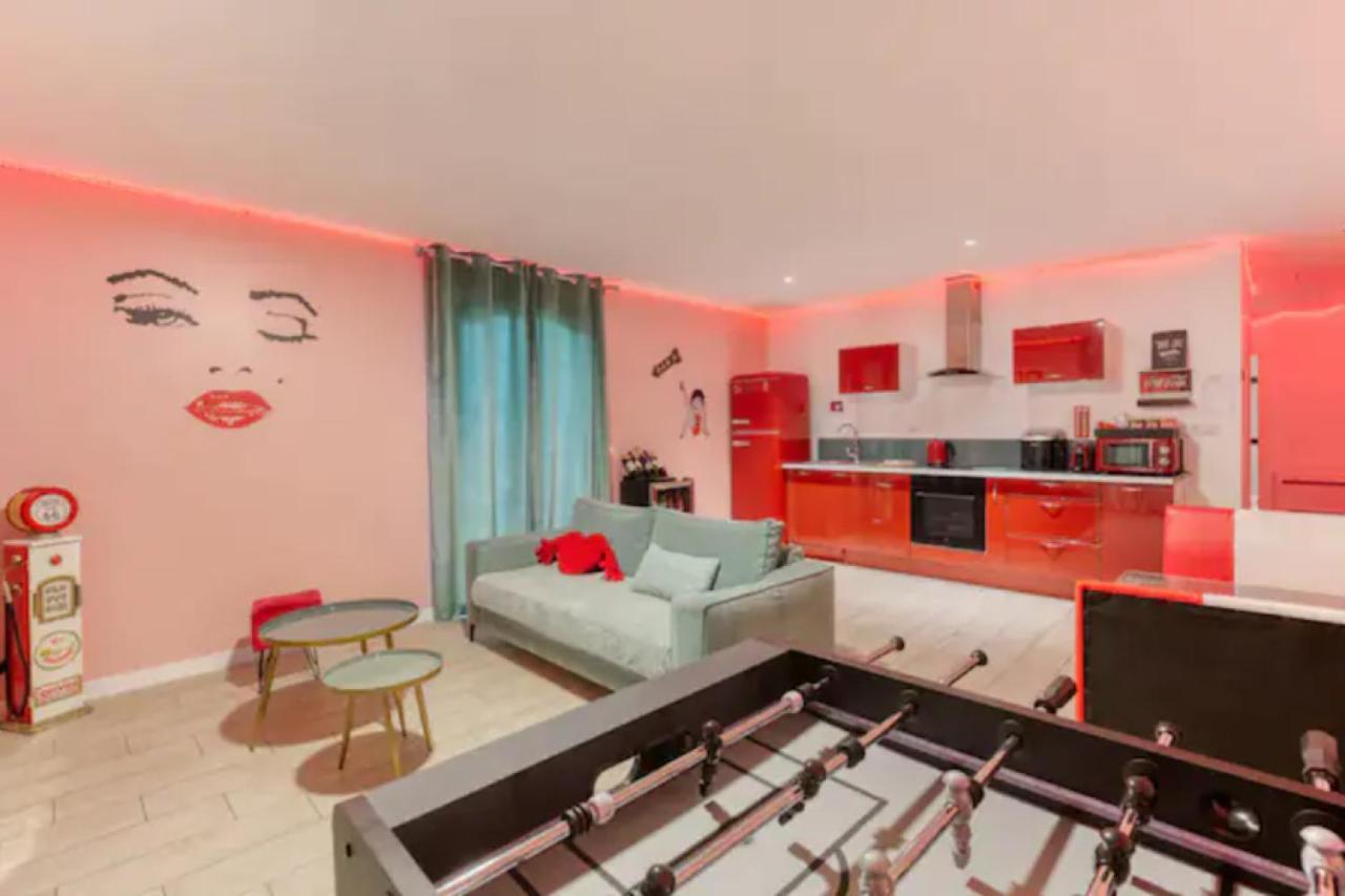 Suite Marilyn Monroe - 7P avec Jacuzzi Privé Montry Extérieur photo
